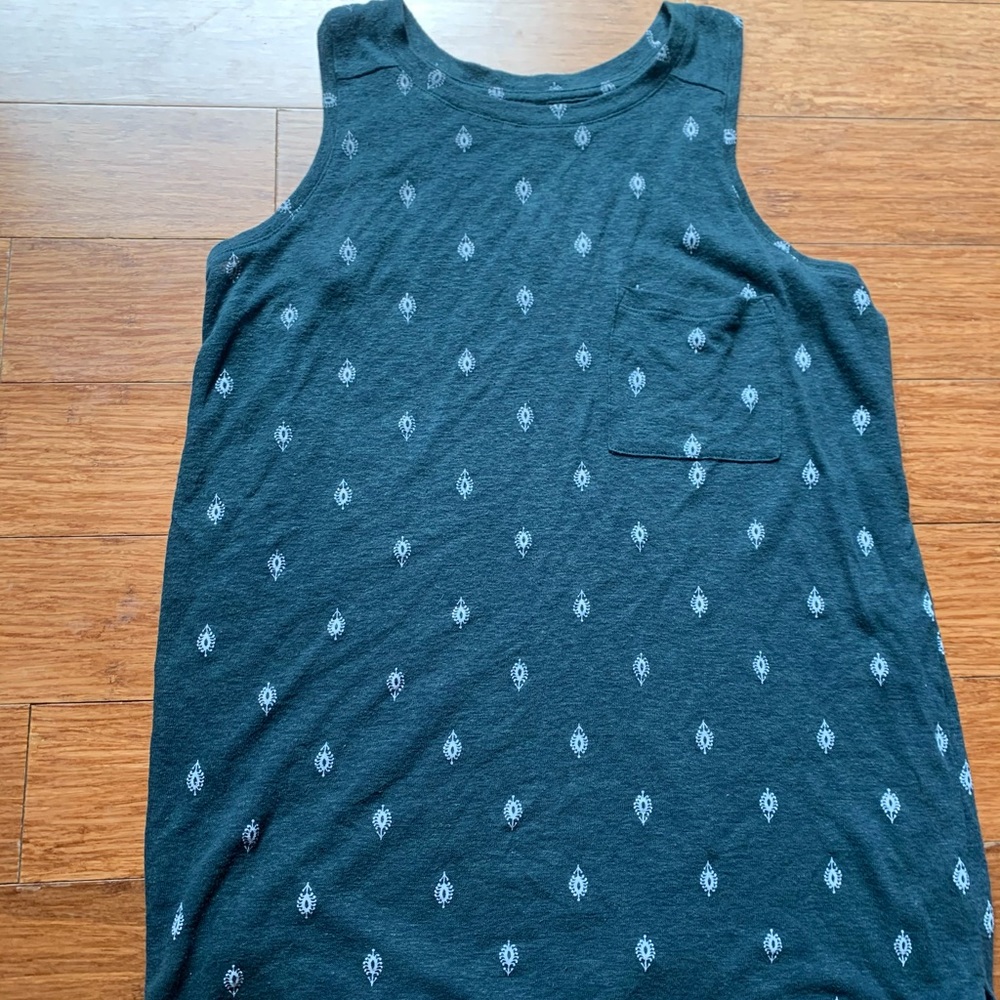 (414) OLD NAVY TANK